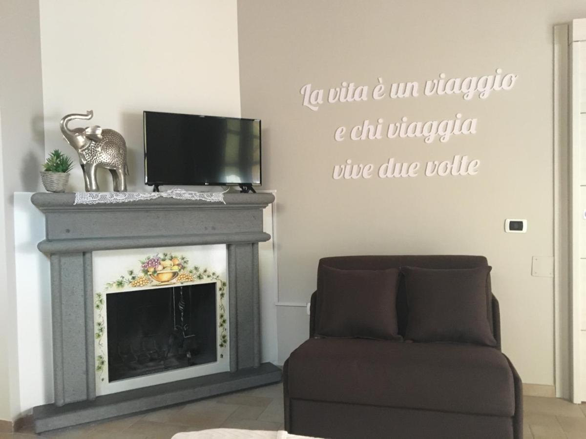 Bed and Breakfast Nonna Laura Pompeya Exterior foto